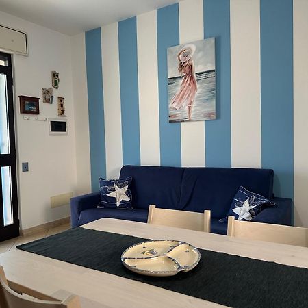Casa Vacanze Lisa Torre Ovo Esterno foto